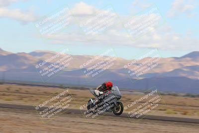 media/Sep-11-2022-SoCal Trackdays (Sun) [[81b7e951af]]/Back Straight Speed (850am)/